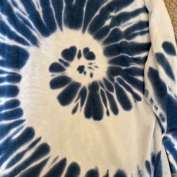 SO Lounge Life Weekend Sweatshirt, blue/white tie dye, size XXL - Picture 3 of 6
